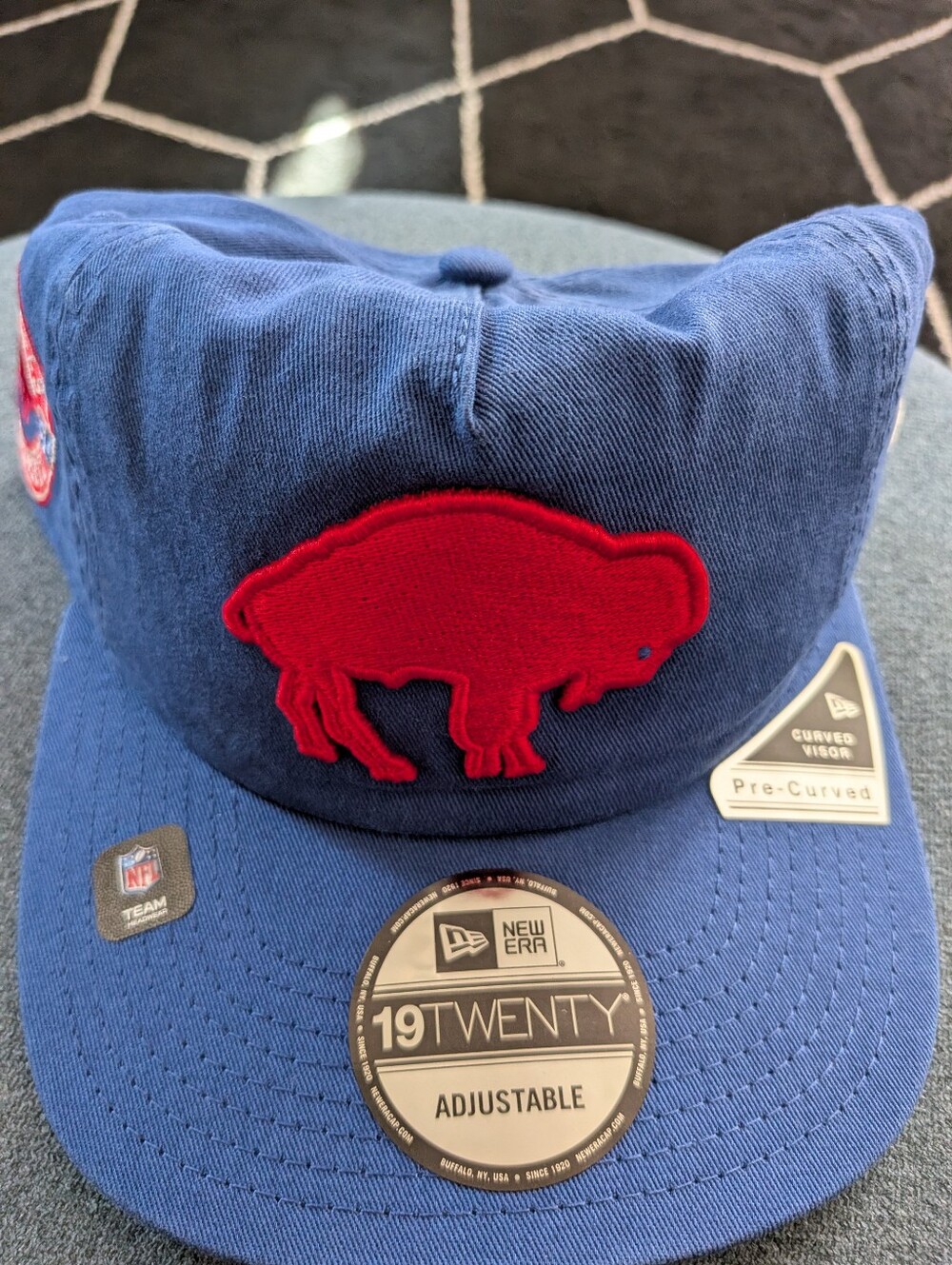 Buffalo Bills Historic Logo Adjustable  New Era